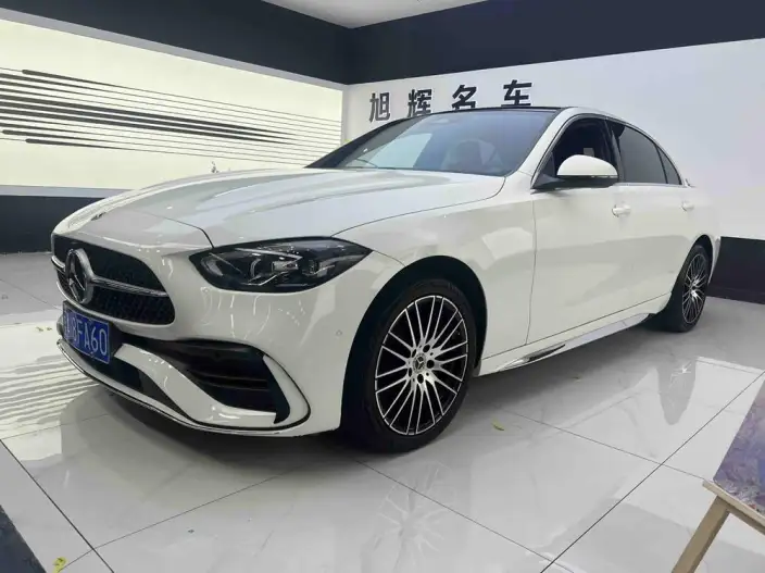 Mercedes-Benz C-Class 2022 Model C 260 L Sports Edition – фото 1