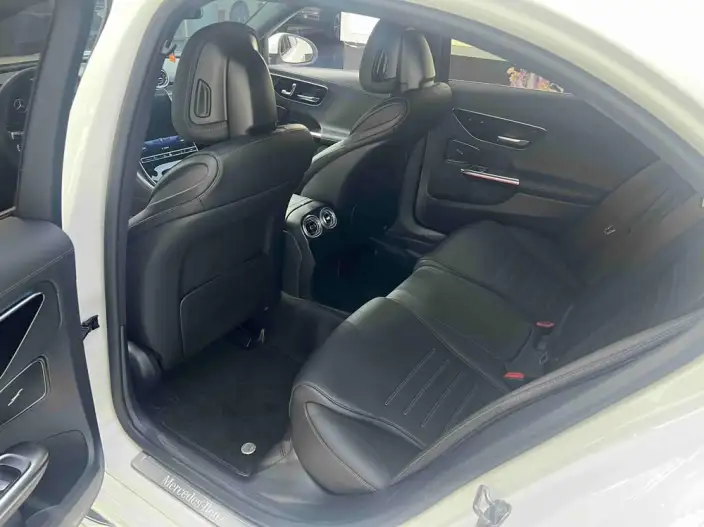 Mercedes-Benz C-Class 2022 Model C 260 L Sports Edition – фото 9