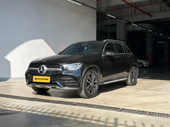 Mercedes-Benz GLC 2022 Model GLC 300 L 4MATIC Dynamic Model – фото 1