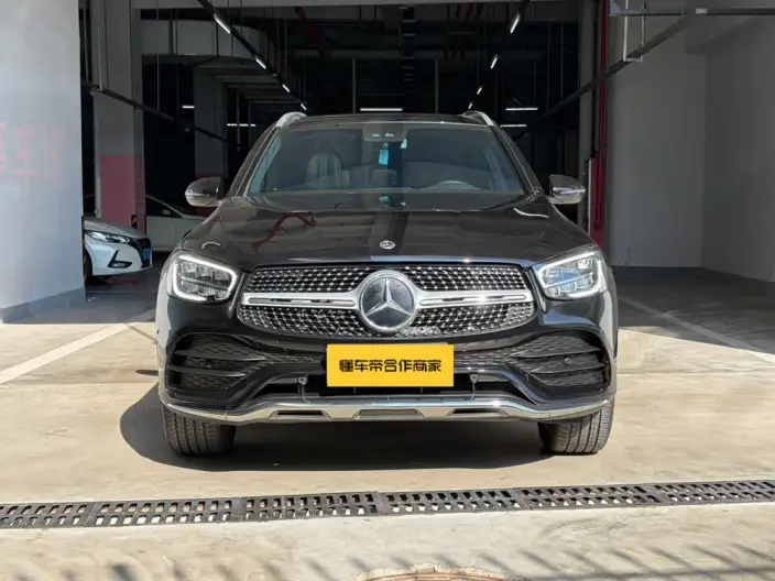Mercedes-Benz GLC 2022 Model GLC 300 L 4MATIC Dynamic Model – фото 2