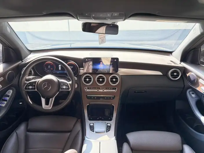 Mercedes-Benz GLC 2022 Model GLC 300 L 4MATIC Dynamic Model – фото 8