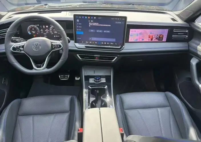 Volkswagen Tiguan L 2024 Model Pro 330TSI 2WD R-Line Smart collar Edition – фото 7