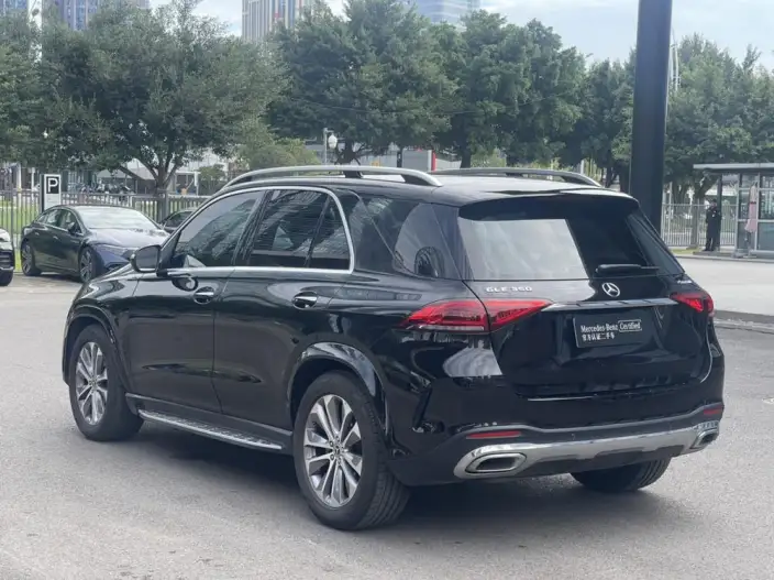 Mercedes-Benz GLE Imported 2022 Model GLE 350 4MATIC Fashion Model – фото 4