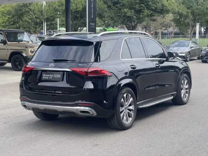 Mercedes-Benz GLE Imported 2022 Model GLE 350 4MATIC Fashion Model – фото 6