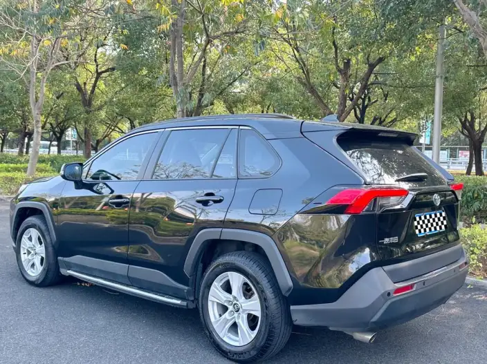 Toyota RAV4 2024 Model 2.0L CVT 2WD Urban Edition – фото 4
