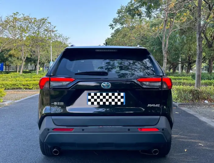 Toyota RAV4 2024 Model 2.0L CVT 2WD Urban Edition – фото 5