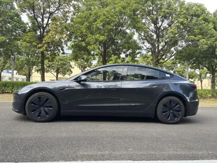 Model 3 2023 Model Rear-wheel drive version – фото 3