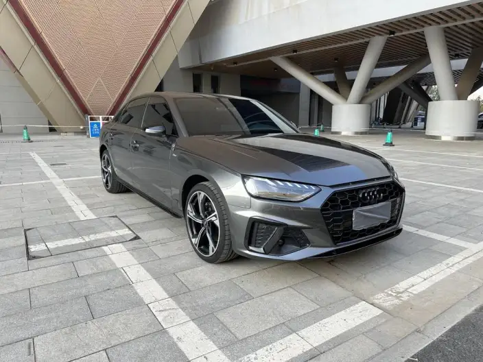 Audi A4 L 2024 Model 40 TFSI Fashion Dynamic Model – фото 3