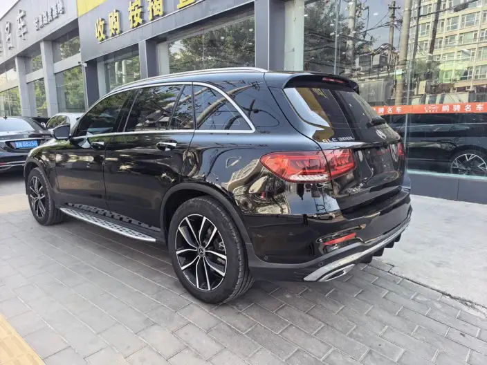 Mercedes-Benz GLC 2022 Model Facelift GLC 300 L 4MATIC Dynamic Model – фото 4