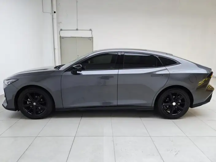 Changan UNI-V 2022 Model 1.5T Noble Model – фото 4