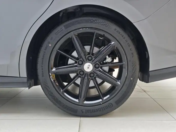 Changan UNI-V 2022 Model 1.5T Noble Model – фото 9