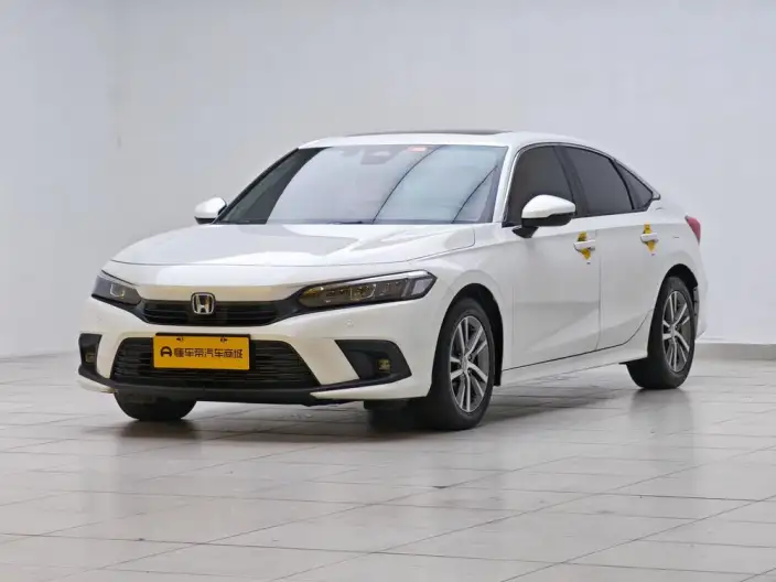 Honda Civic 2023 Model 240TURBO CVT Momentum Edition – фото 1