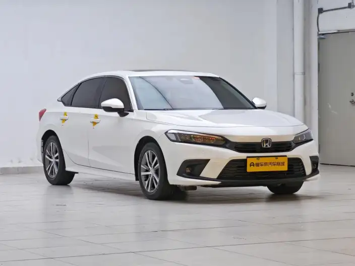 Honda Civic 2023 Model 240TURBO CVT Momentum Edition – фото 3