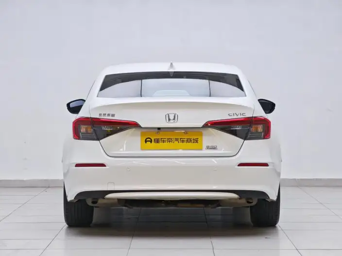 Honda Civic 2023 Model 240TURBO CVT Momentum Edition – фото 6