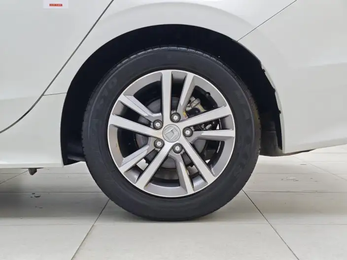 Honda Civic 2023 Model 240TURBO CVT Momentum Edition – фото 9