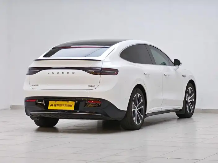 Luxeed R7 2024 Model EV 82kWh Pro Rear Drive Edition – фото 7