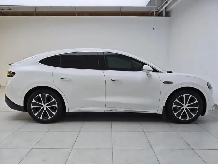 Luxeed R7 2024 Model EV 82kWh Pro Rear Drive Edition – фото 8