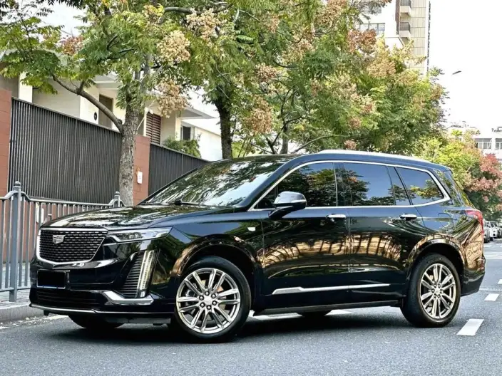 Cadillac XT6 2022 Model 2.0T VI seat 4WD Luxury Model