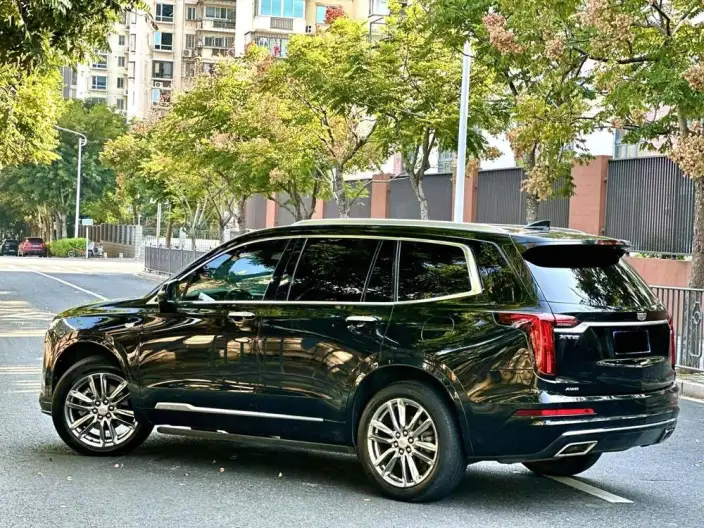 Cadillac XT6 2022 Model 2.0T VI seat 4WD Luxury Model