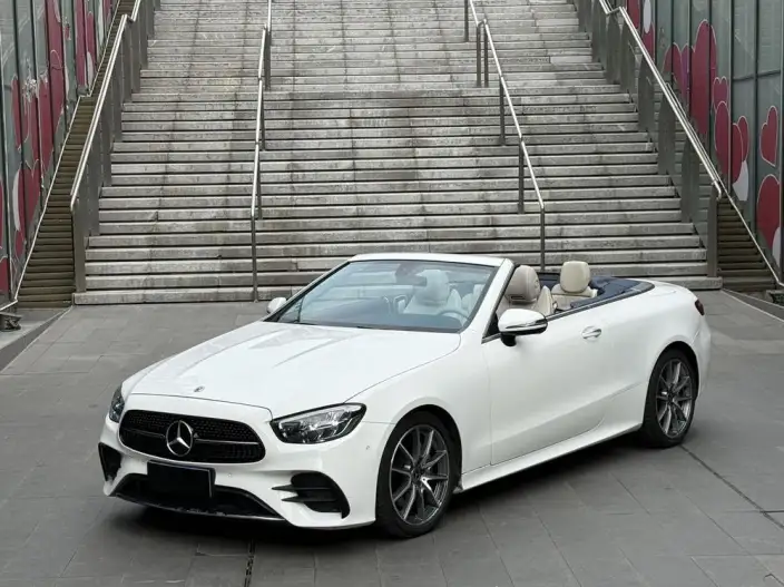 Mercedes-Benz E-Class Imported 2023 Model Facelift E 260 4MATIC Convertible Coupe – фото 1