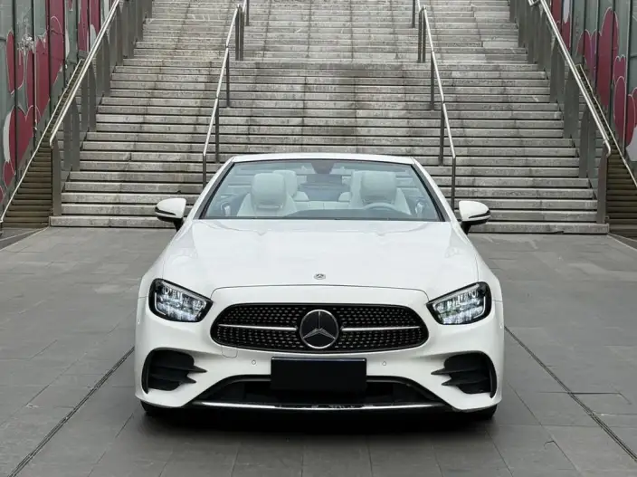 Mercedes-Benz E-Class Imported 2023 Model Facelift E 260 4MATIC Convertible Coupe – фото 2