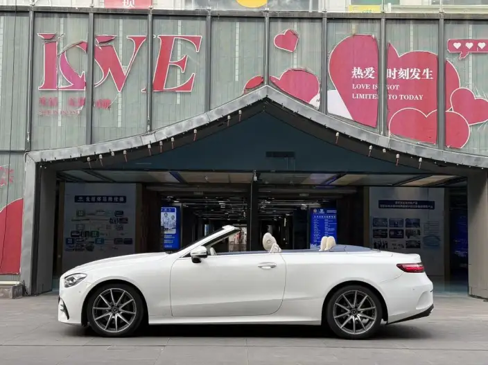 Mercedes-Benz E-Class Imported 2023 Model Facelift E 260 4MATIC Convertible Coupe – фото 4