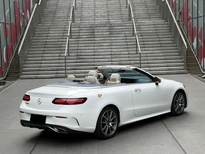 Mercedes-Benz E-Class Imported 2023 Model Facelift E 260 4MATIC Convertible Coupe – фото 7