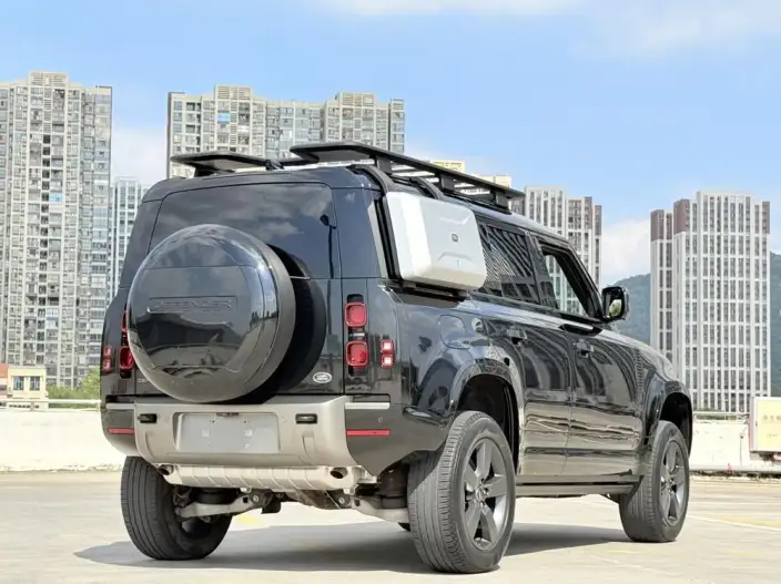Land Rover Defender 2024 Model 110 3.0T P400 X-Dynamic HSE – фото 6