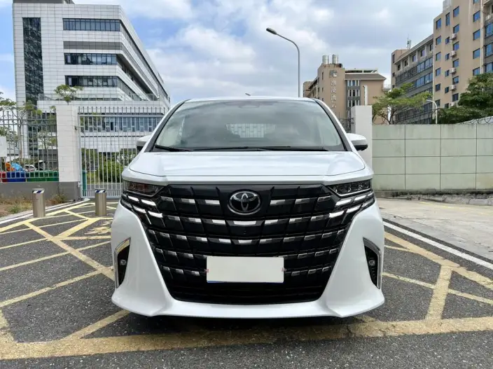Elfa 2023 Model 2.5L Intelligent Hybrid 4WD Premium – фото 2