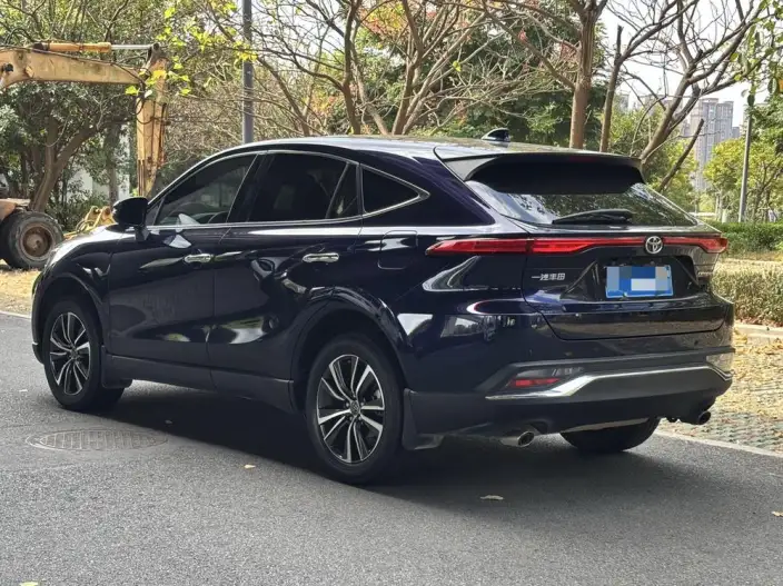 Toyota Harrier 2022 Model 2.0L CVT 2WD Deluxe Edition – фото 4