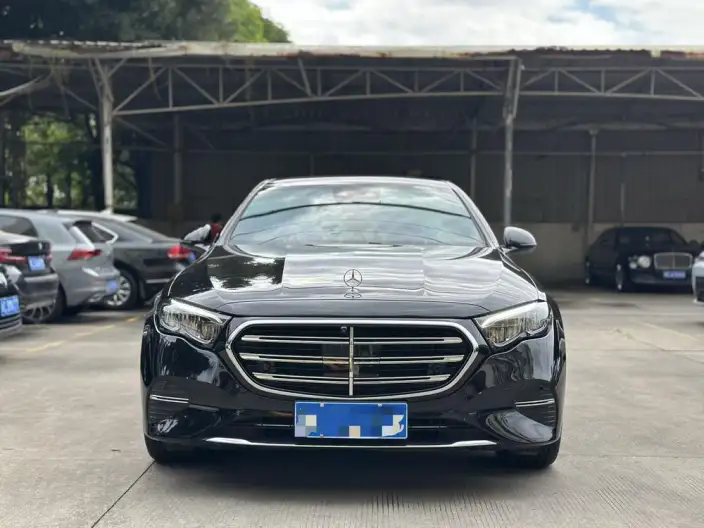 Mercedes-Benz E-Class 2025 Model E 300 L Fashion Model sedan – фото 2