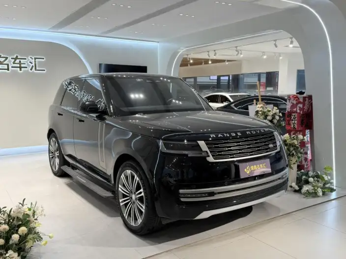 Range Rover 2023 Model 3.0 L6 360PS Shengshi Edition