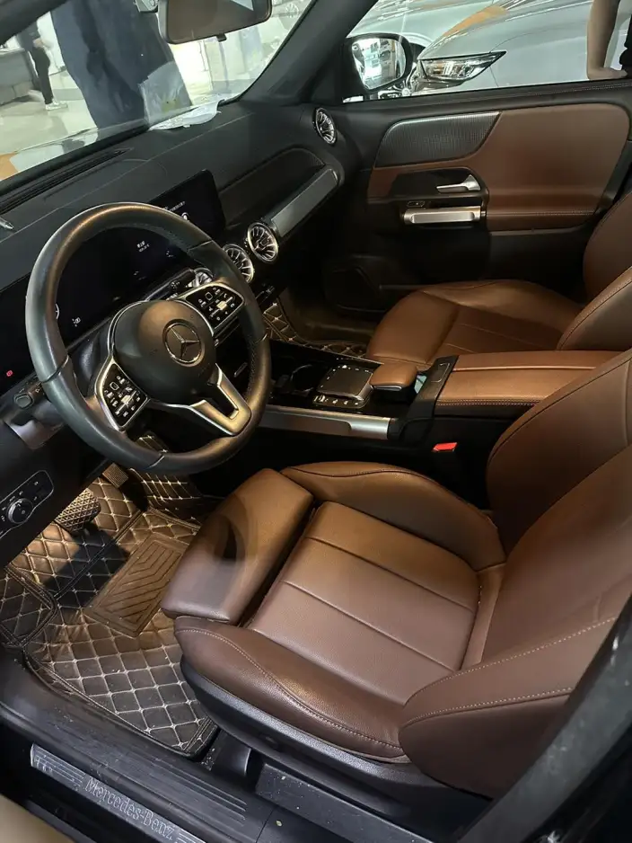 Mercedes-Benz GLB 2023 Model GLB 220 Dynamic Model – фото 7