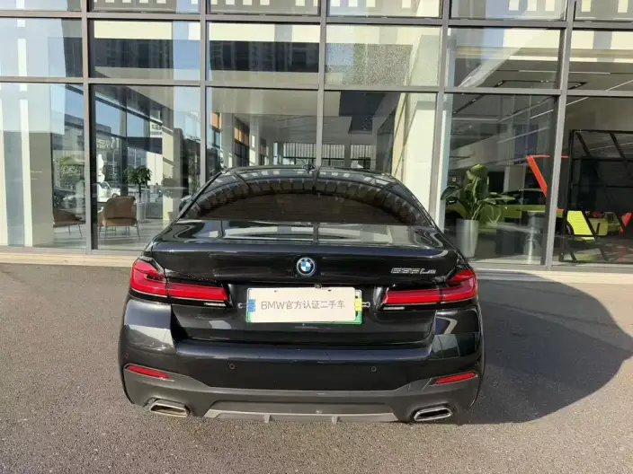BMW 5 Series PHEV 2022 Model 535Le M Sports Set – фото 3