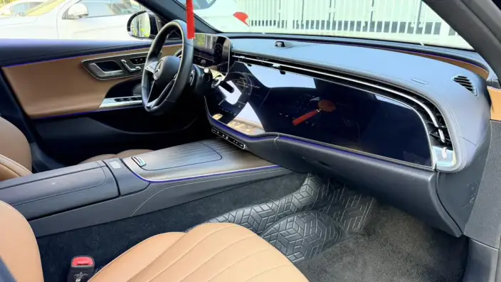 Mercedes-Benz E-Class 2025 Model E 300 L Luxury Model sedan – фото 7