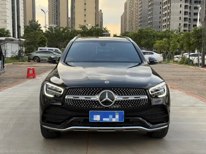 Mercedes-Benz GLC 2022 Model GLC 260 L 4MATIC Luxury Model – фото 2