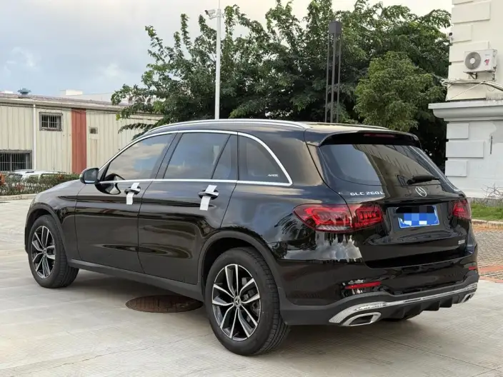 Mercedes-Benz GLC 2022 Model GLC 260 L 4MATIC Luxury Model – фото 4
