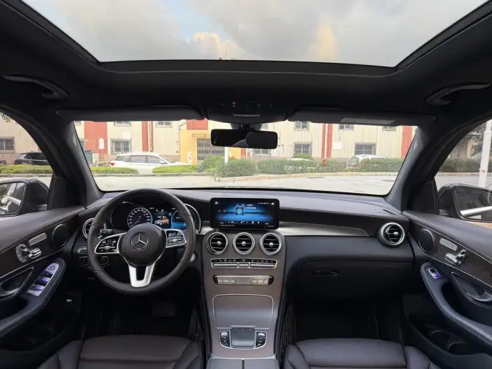 Mercedes-Benz GLC 2022 Model GLC 260 L 4MATIC Luxury Model – фото 7