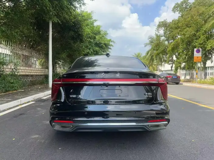 Hongqi H5 2023 Model 2.0T Automatic Flag Enjoy Edition