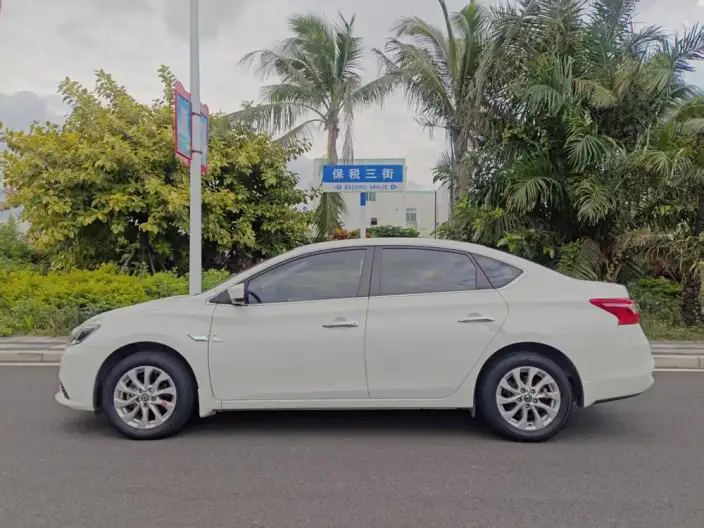 Nissan Sylphy 2022 Model Classic 1.6 XE CVT Comfort Edition – фото 3