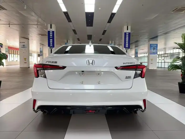 Model Ge 2022 Model 240TURBO CVT Technology Edition – фото 4