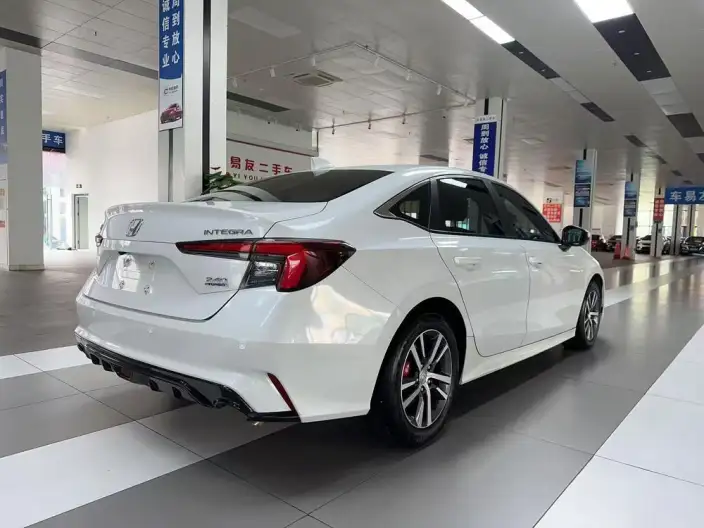 Model Ge 2022 Model 240TURBO CVT Technology Edition – фото 5