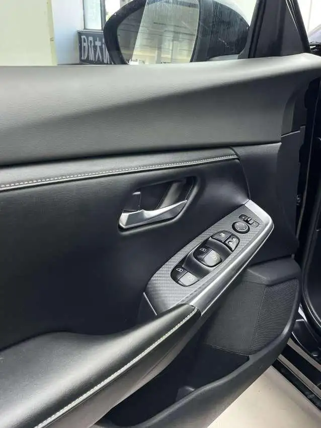 Nissan Sylphy 2023 Model 1.6L CVT Yuexiang Edition – фото 9