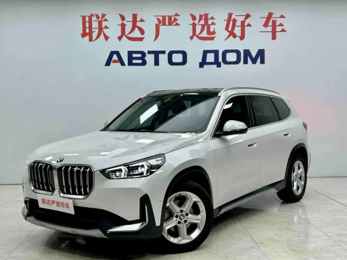 BMW X1 2023 Model sDrive20Li X Design Set – фото 1