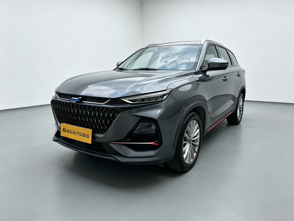 Changan Auchan X7 PLUS Модель 2022 года 1.5T автоматическое Blue Whale Edition Prestige