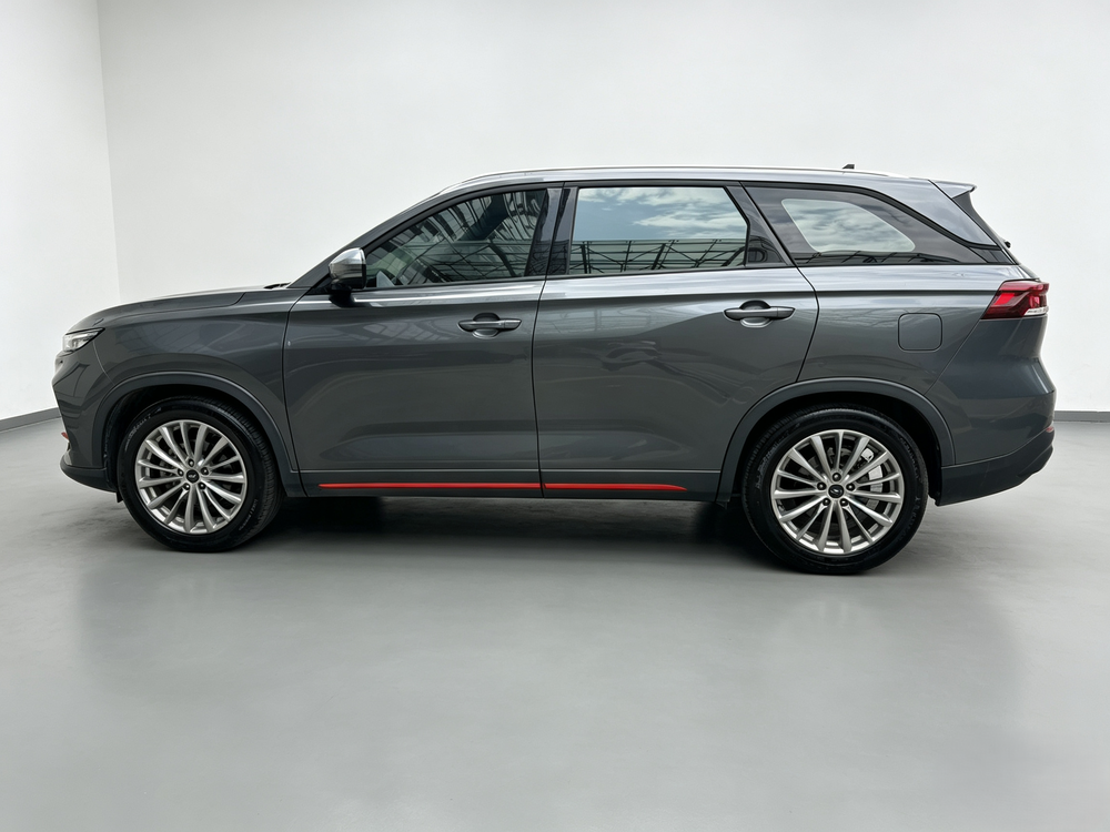 Changan Auchan X7 PLUS Модель 2022 года 1.5T автоматическое Blue Whale Edition Prestige