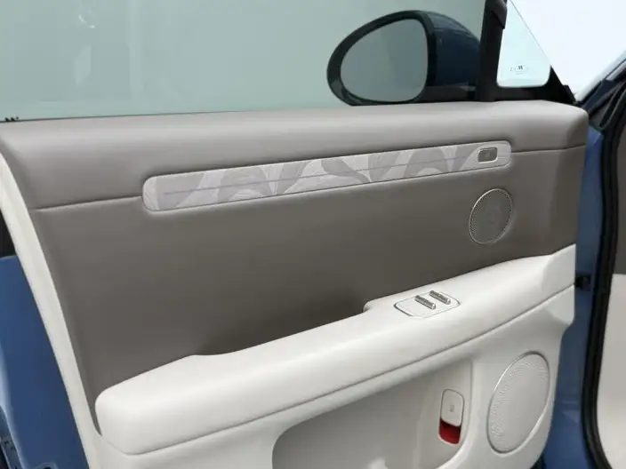 IM LS6 2026 Model EV Max – фото 8