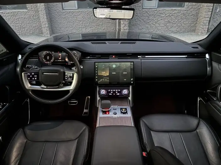Range Rover 2023 Model 3.0 L6 400PS Shengshi VII seat Extended Edition – фото 8