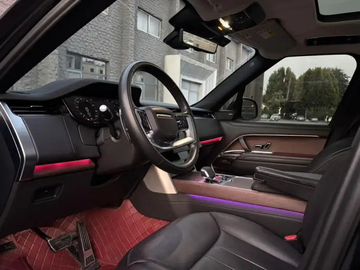 Range Rover 2023 Model 3.0 L6 400PS Shengshi VII seat Extended Edition – фото 9