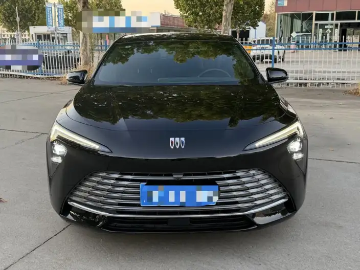Buick LaCrosse 2023 Model 28T Automatic Yue Zun Edition – фото 2